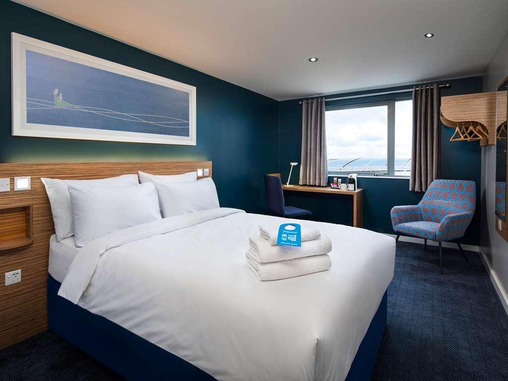 Travelodge London Ealing Room photo
