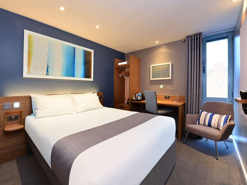 Travelodge London Ealing Room photo